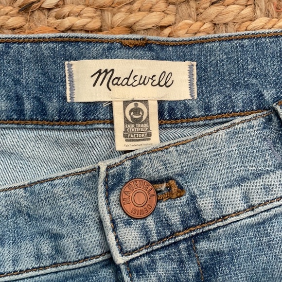 Madewell high rise denim shorts - Picture 2 of 4